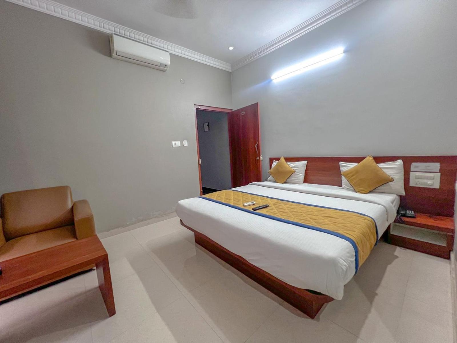 Hotel Gateway Suites Bangalore Airport Yelahanka Ngoại thất bức ảnh