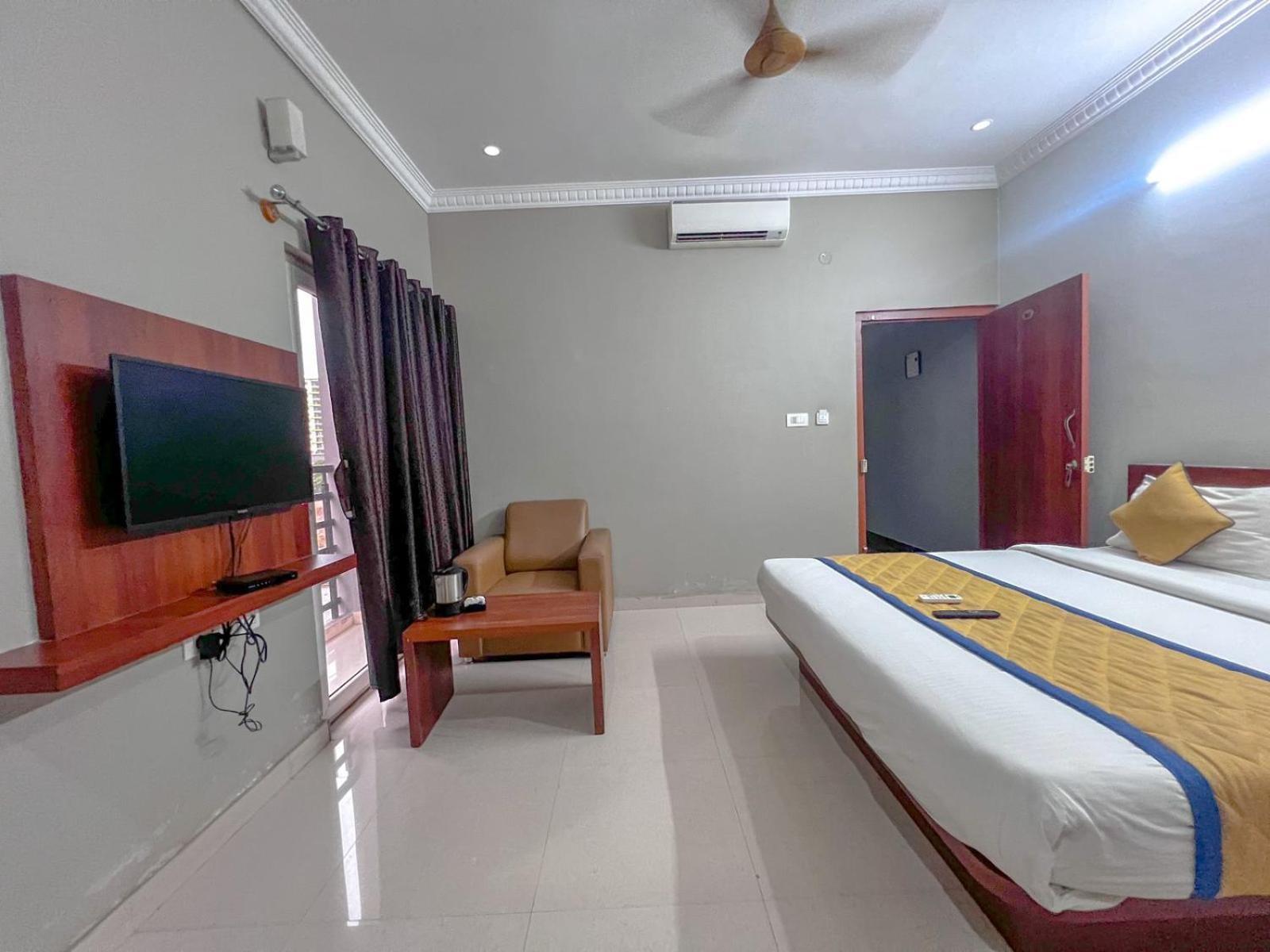 Hotel Gateway Suites Bangalore Airport Yelahanka Ngoại thất bức ảnh