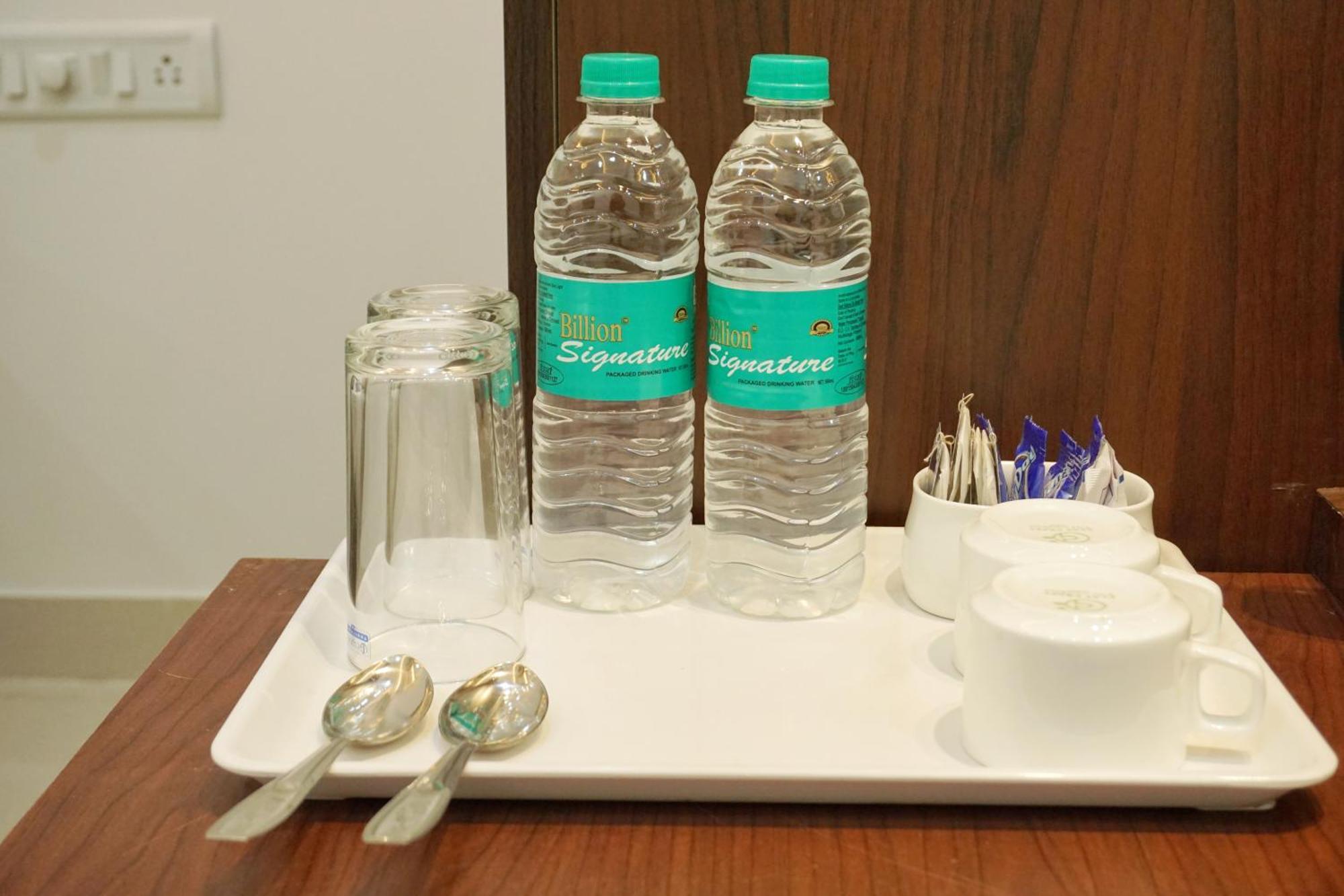 Hotel Gateway Suites Bangalore Airport Yelahanka Ngoại thất bức ảnh